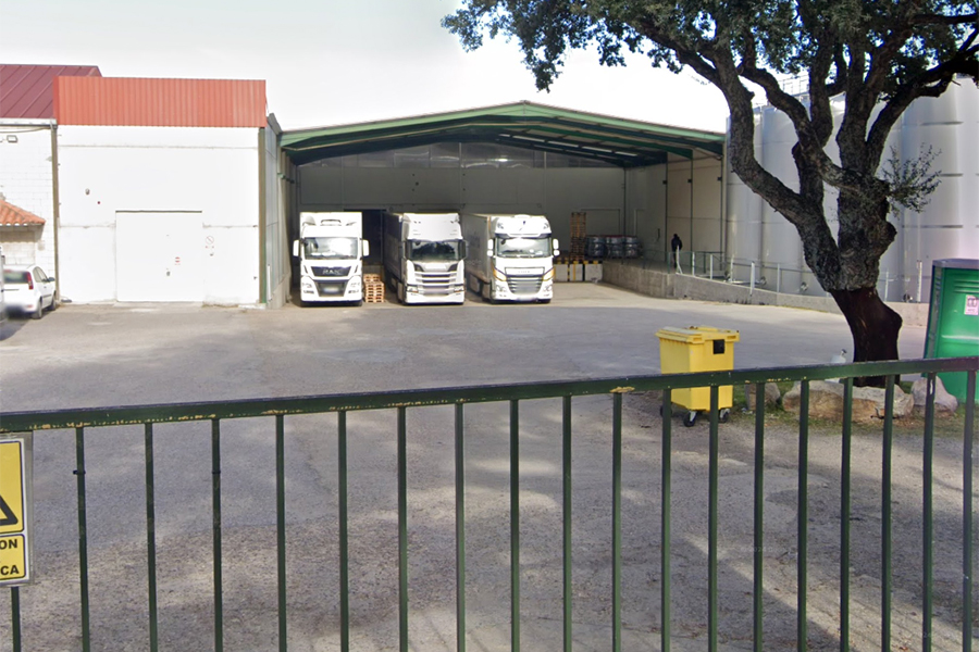 logistica y transporte botella agua