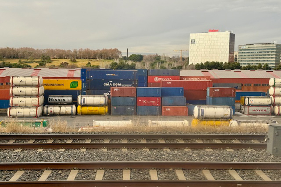 terminal ferroviaria abroñigal madrid